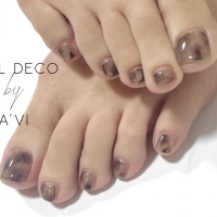 今の時期こそフットネイル♪