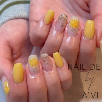 春にぴったりミモザネイル♪